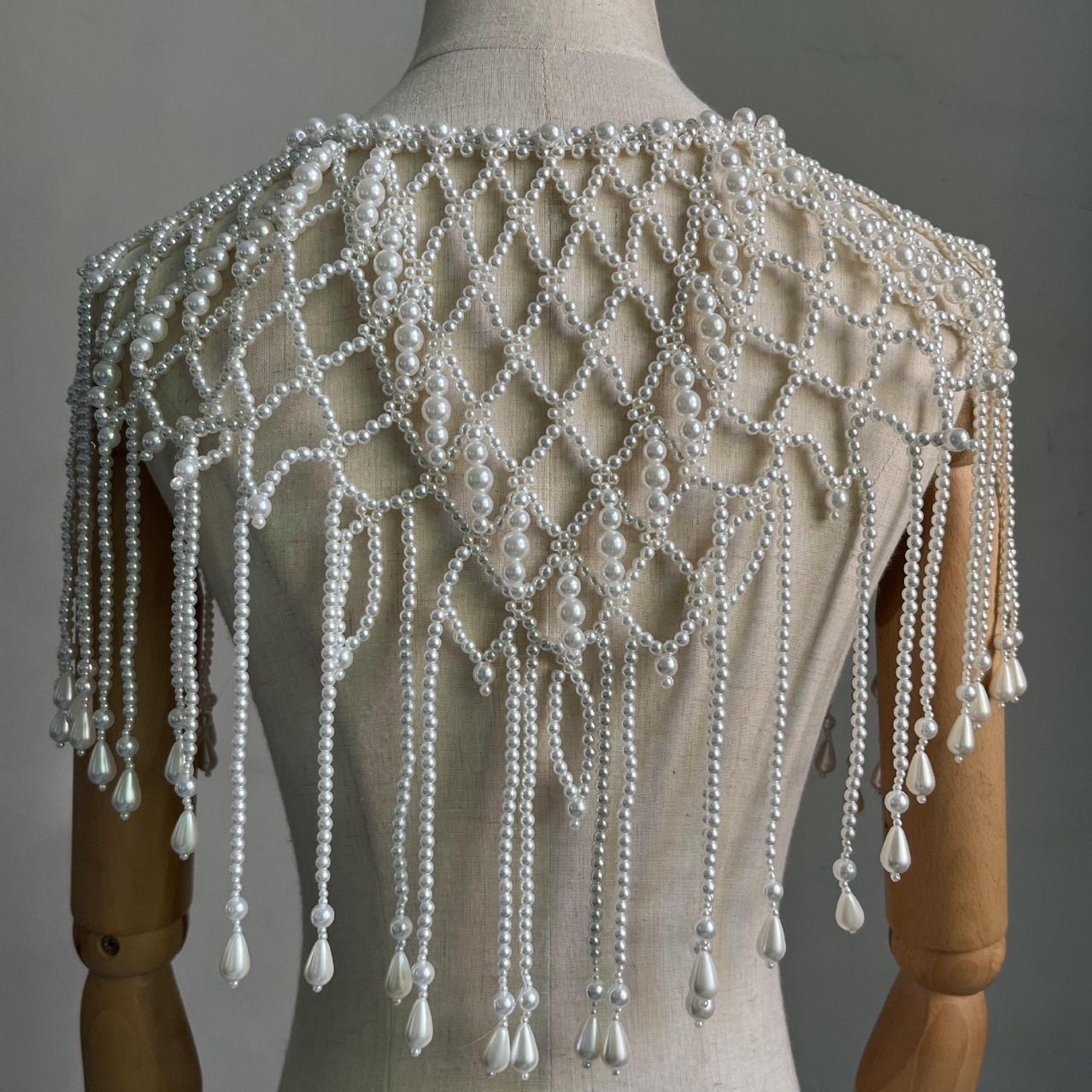 Handmade Pearl Layered Body Ch - đánh giá và giá Body Jewelry Vest